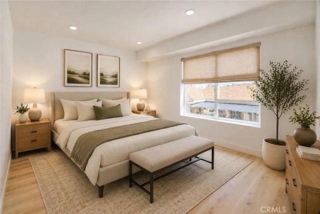 542 N Serrano Avenue, Los Angeles, CA 90004