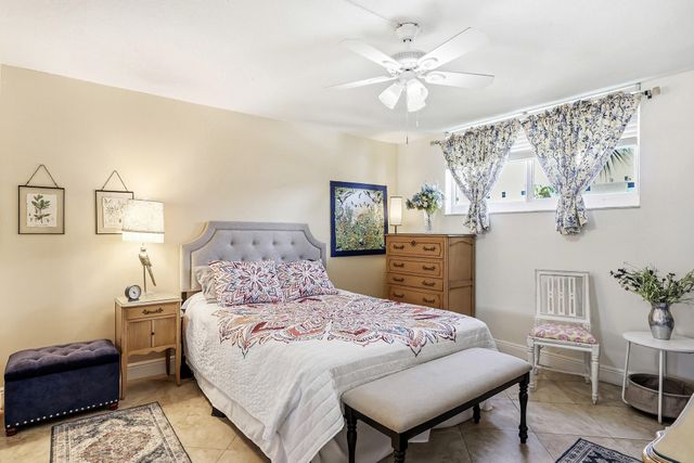109 Paradise Harbour Boulevard 203, North Palm Beach, FL 33408