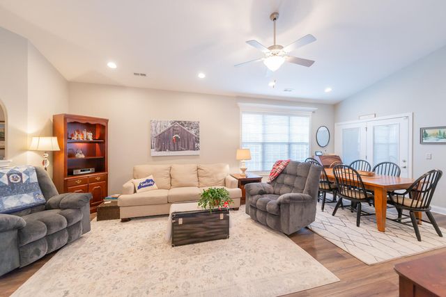 125 Avalon Path, Georgetown, KY 40324