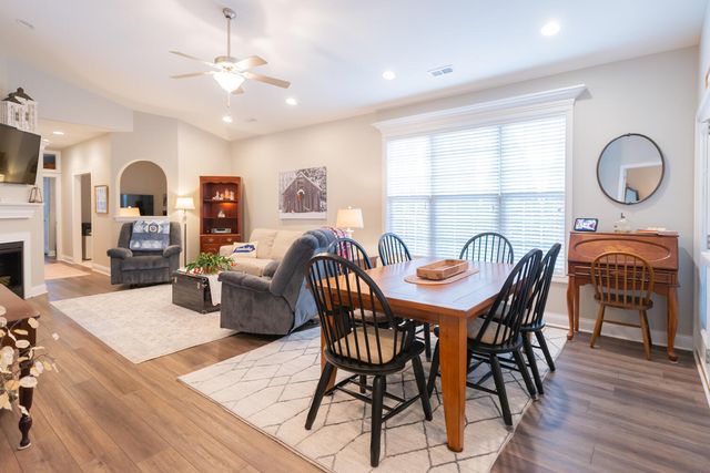 125 Avalon Path, Georgetown, KY 40324