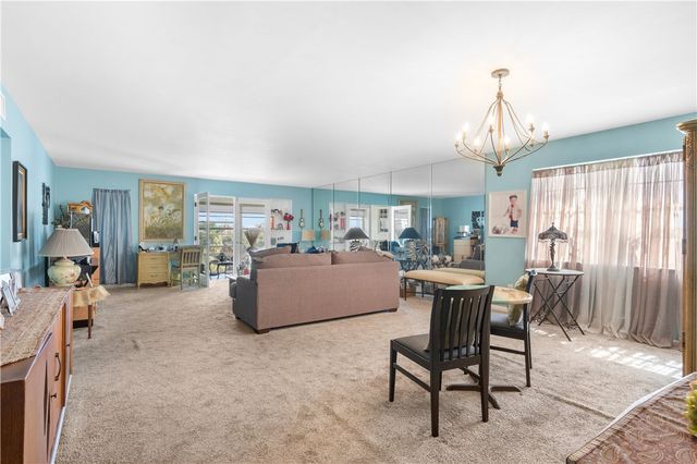 2333 Indian River Boulevard 401, Vero Beach, FL 32960