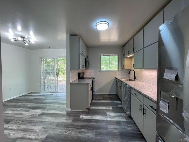 205 Forestview Circle, Bedford, VA 24523