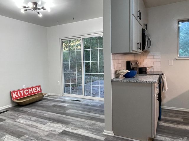 205 Forestview Circle, Bedford, VA 24523