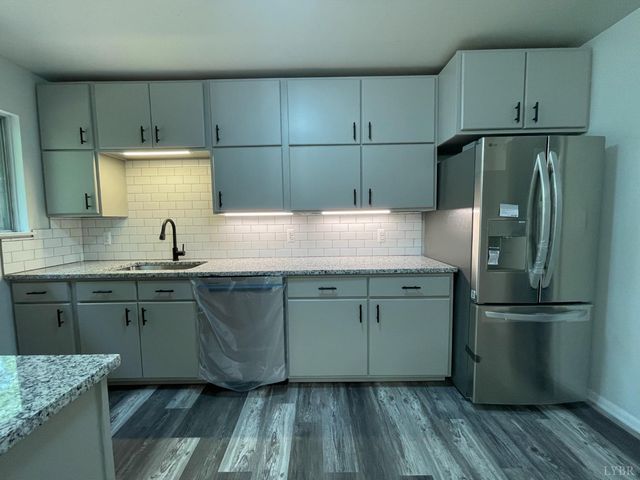 205 Forestview Circle, Bedford, VA 24523