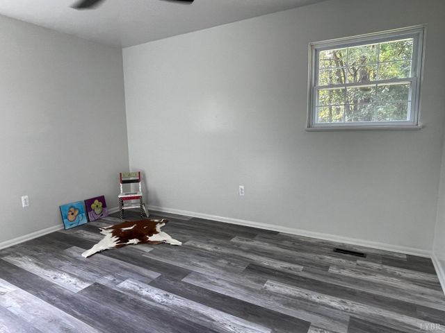 205 Forestview Circle, Bedford, VA 24523