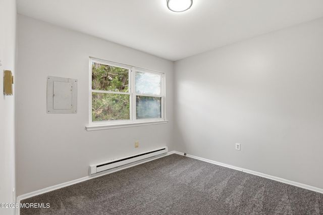 201 6th Street, Barnegat, NJ 08005
