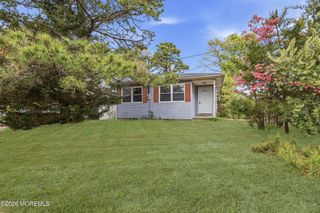 201 6th Street, Barnegat, NJ 08005