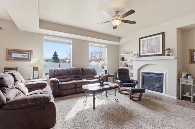 501 S St Charles St, Spokane Valley, WA 99037