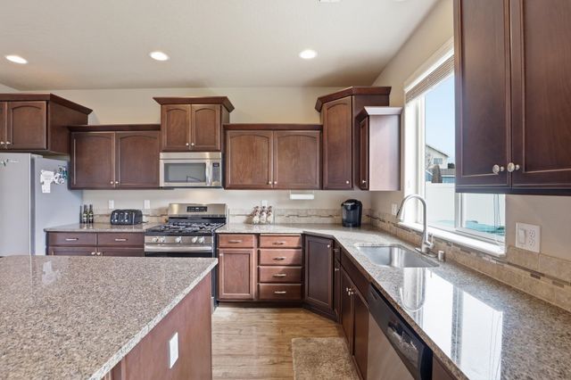 501 S St Charles St, Spokane Valley, WA 99037