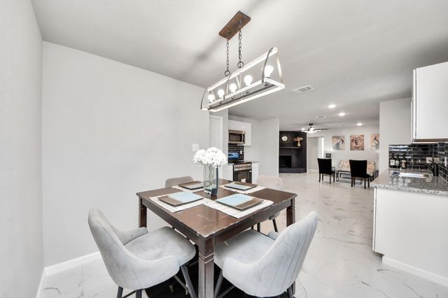 15123 Kaler Road, Houston, TX 77060