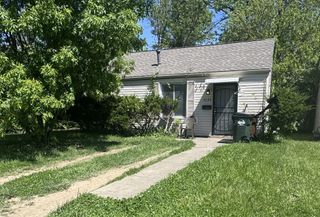 2122 Myrtle Avenue, Columbus, OH 43211