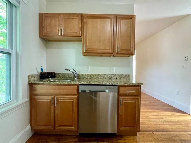 17 Ogden St 2, Boston, MA 02124