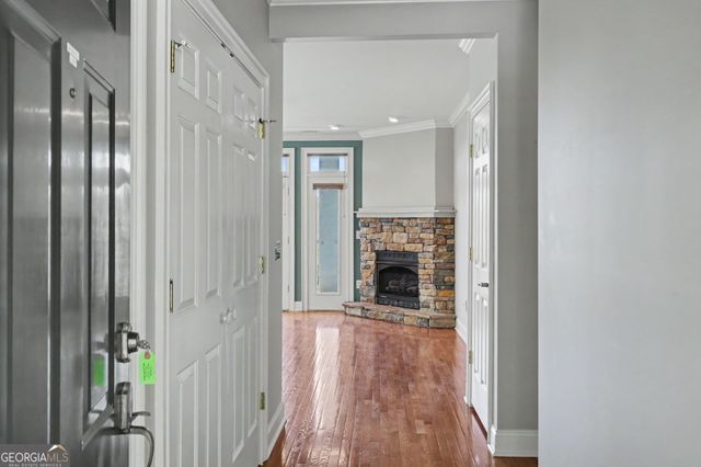 300 Banister Drive 201, Clayton, GA 30525