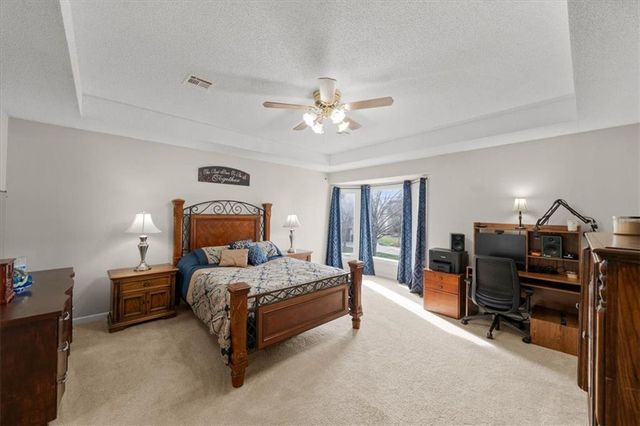 1528 W Romany Court, Olathe, KS 66061