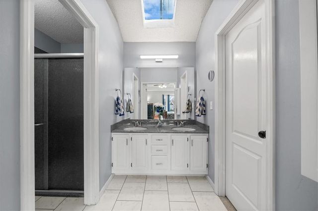 1528 W Romany Court, Olathe, KS 66061