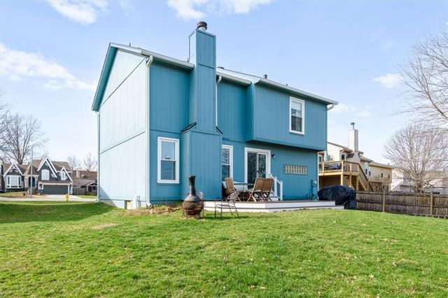 1528 W Romany Court, Olathe, KS 66061