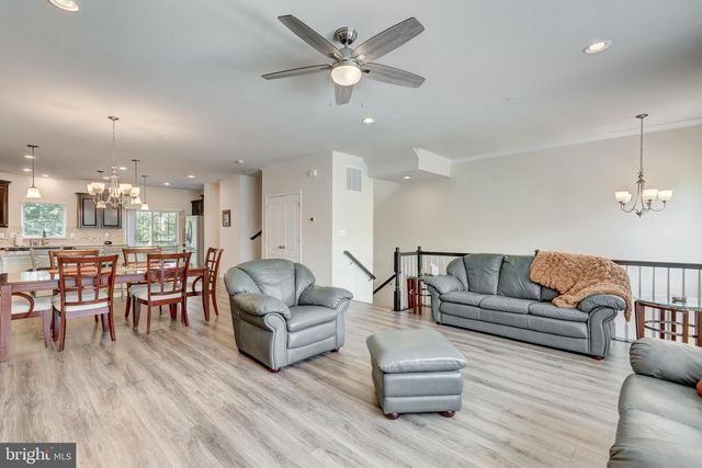 7422 TANYARD KNOLL LN, Glen Burnie, MD 21060