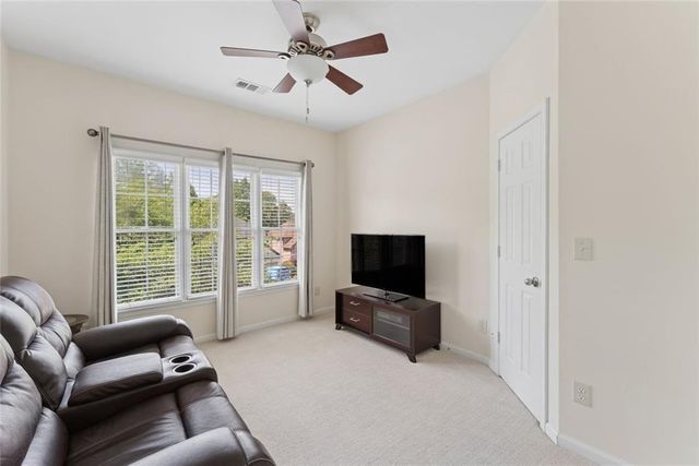 5607 Vinings Retreat Pass SW, Mableton, GA 30126