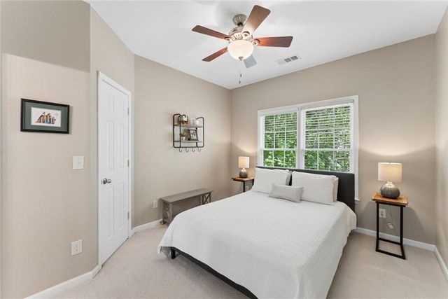 5607 Vinings Retreat Pass SW, Mableton, GA 30126