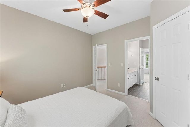 5607 Vinings Retreat Pass SW, Mableton, GA 30126