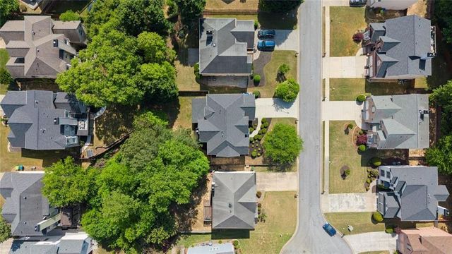 5607 Vinings Retreat Pass SW, Mableton, GA 30126