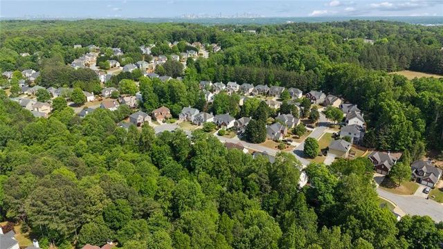 5607 Vinings Retreat Pass SW, Mableton, GA 30126