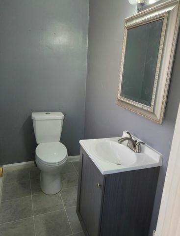 19313 Winthrop Street, Detroit City, MI 48235