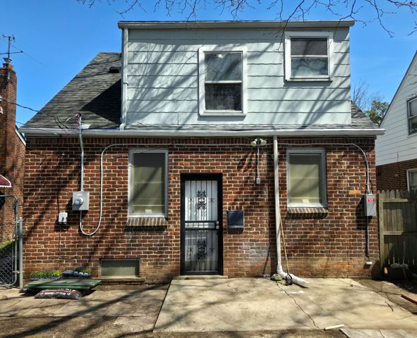 19313 Winthrop Street, Detroit City, MI 48235