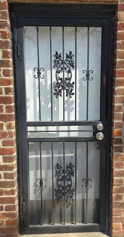 19313 Winthrop Street, Detroit City, MI 48235