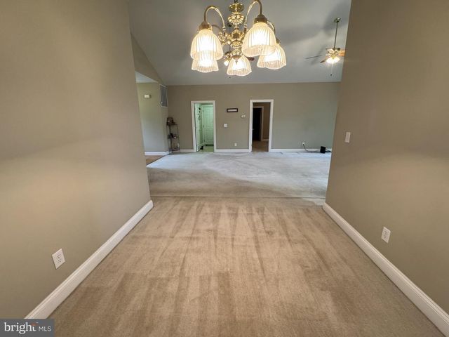130 MEADOW DR, Seaford, DE 19973