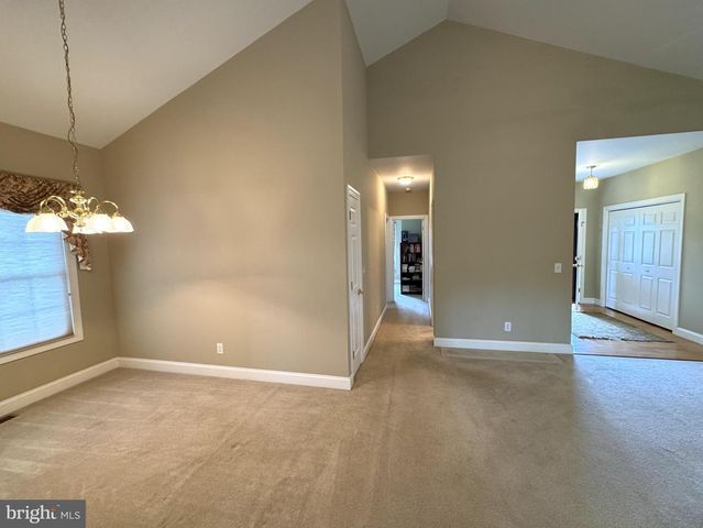 130 MEADOW DR, Seaford, DE 19973
