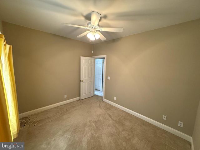130 MEADOW DR, Seaford, DE 19973