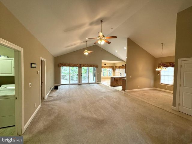 130 MEADOW DR, Seaford, DE 19973