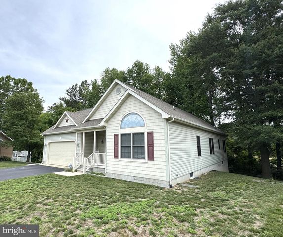 130 MEADOW DR, Seaford, DE 19973