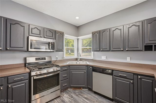 1581 Denise Drive, Copley, OH 44321