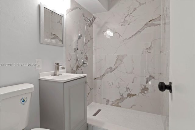 1721 NW 51st St, Miami, FL 33142