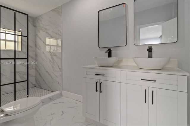 1721 NW 51st St, Miami, FL 33142