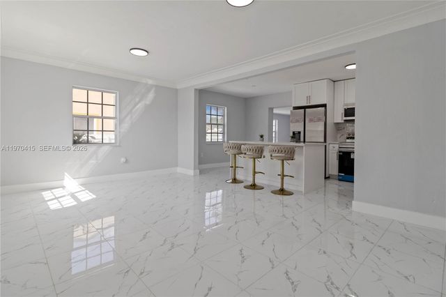 1721 NW 51st St, Miami, FL 33142