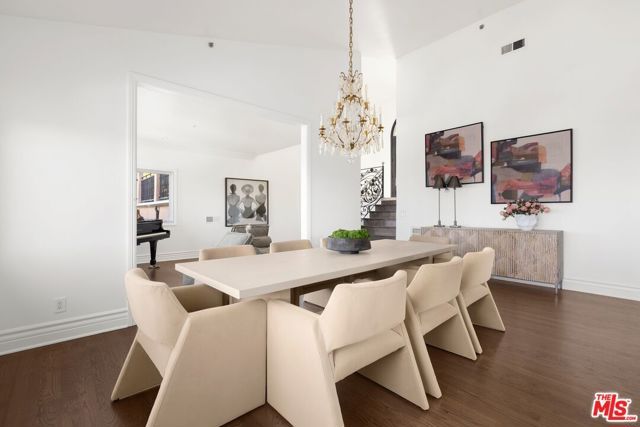 2480 Briarcrest Road, Los Angeles, CA 90210