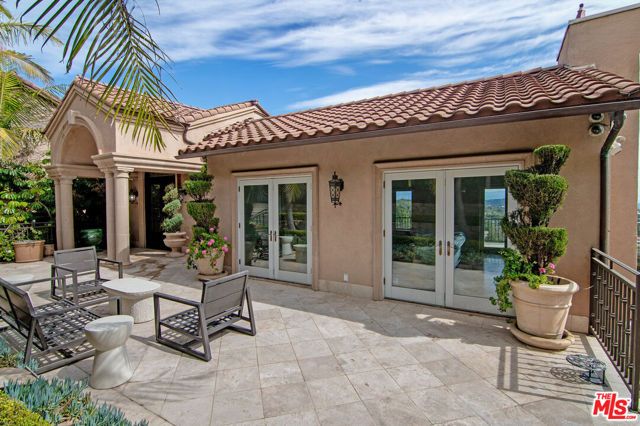 2480 Briarcrest Road, Los Angeles, CA 90210