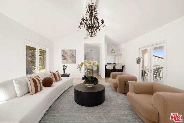 2480 Briarcrest Road, Los Angeles, CA 90210