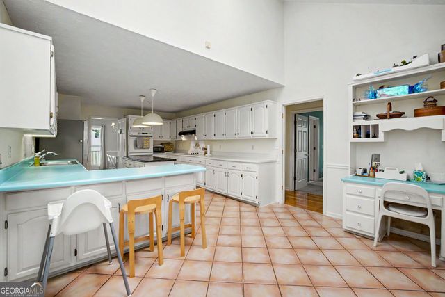 311 White Oak Drive, Newnan, GA 30263
