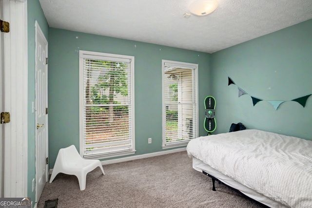 311 White Oak Drive, Newnan, GA 30263