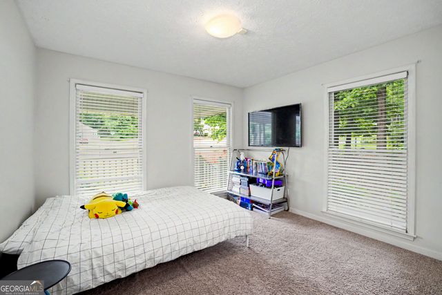 311 White Oak Drive, Newnan, GA 30263