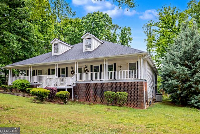 311 White Oak Drive, Newnan, GA 30263