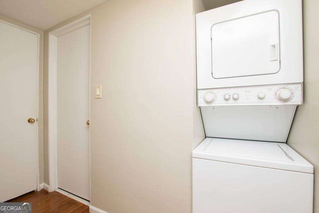 3660 Peachtree Road NE E4, Atlanta, GA 30319