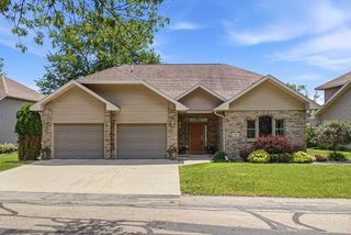 935 BRIGHTON DRIVE, Menasha, WI 54952