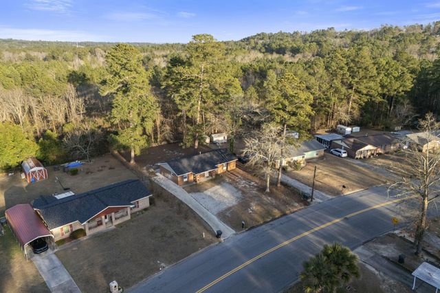 2633 Crosscreek Road, Hephzibah, GA 30815