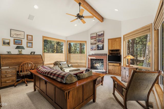 58210 McNary Lane 1, Sunriver, OR 97707