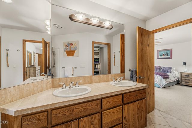 58210 McNary Lane 1, Sunriver, OR 97707